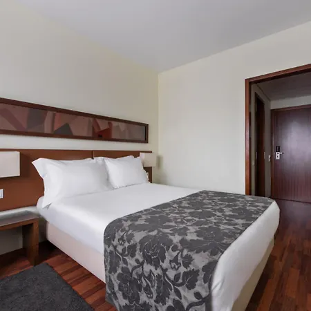 Exe Golfe 4* Espinho (Aveiro)