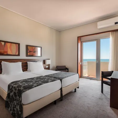 Exe Golfe 4* Espinho (Aveiro)