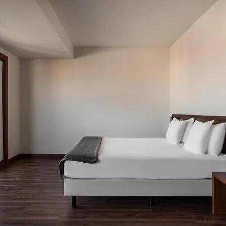 Exe Golfe 4* Espinho (Aveiro)