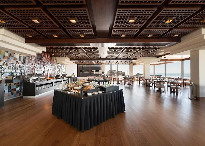 Dorma Praia Golfe 4* Эшпинью