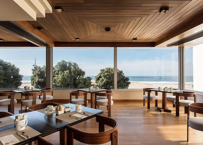 Dorma Praia Golfe Эшпинью